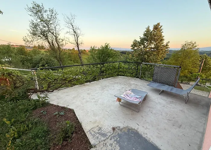 House Crkvina 乡村民宿 *