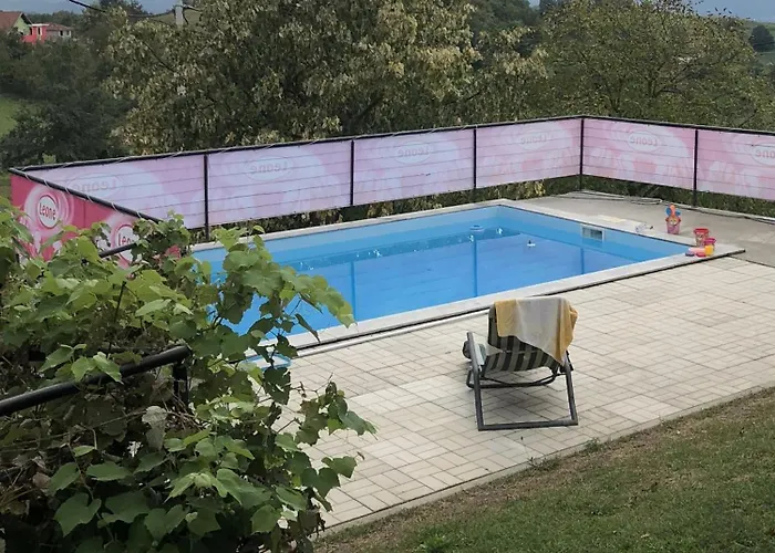 House Crkvina * Srednji Busevic