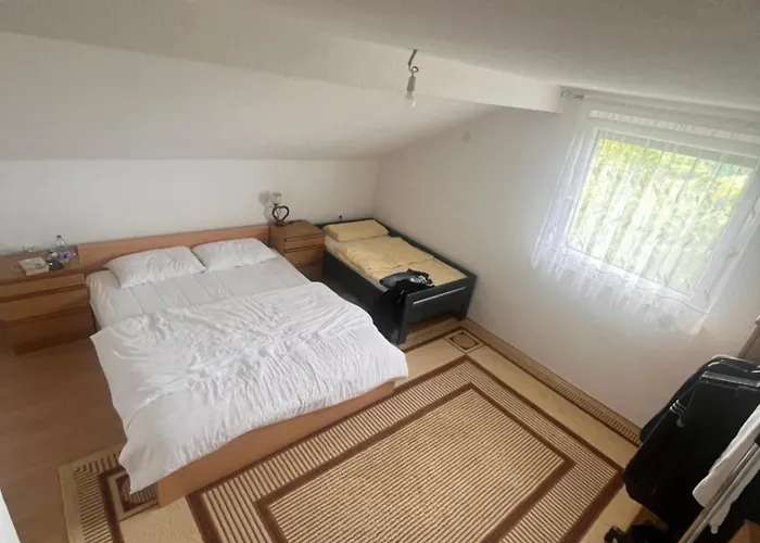 House Crkvina 乡村民宿 *