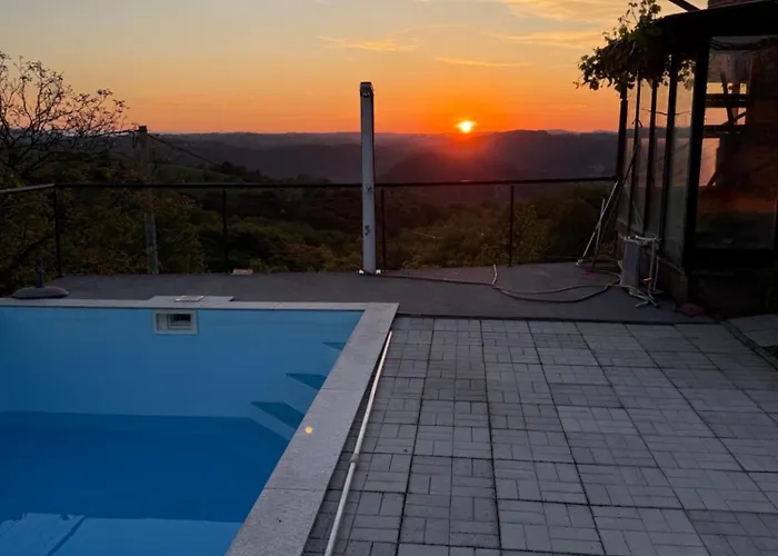 House Crkvina * Srednji Busevic